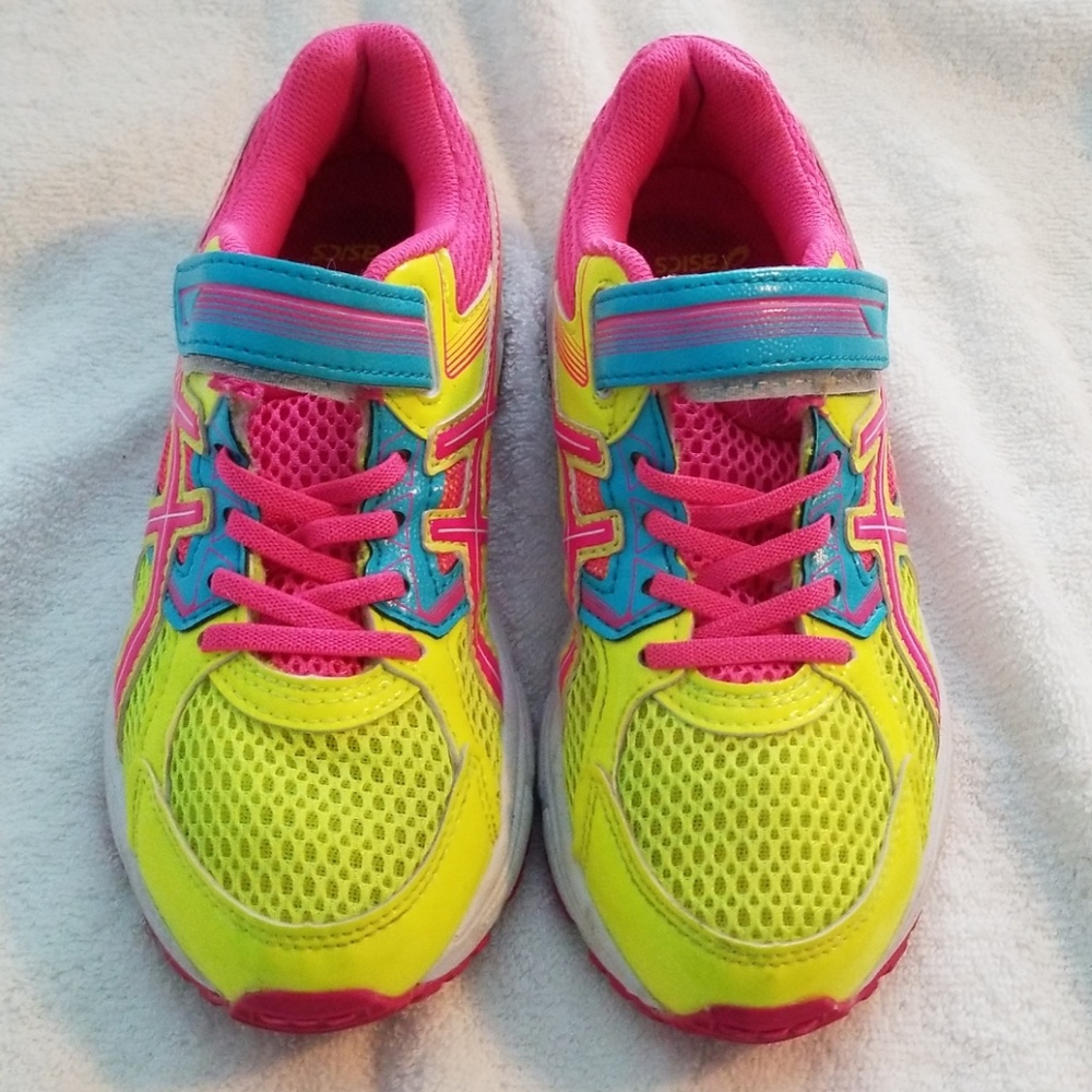 Asics Girls Athletic Shoes Size 2